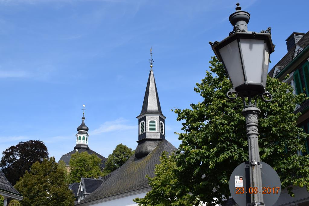 Messewohnung Graefrath Solingen Eksteriør bilde
